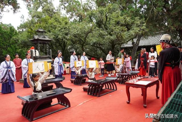 建水寻“礼”:在文庙,来一场沉浸式儒学体验