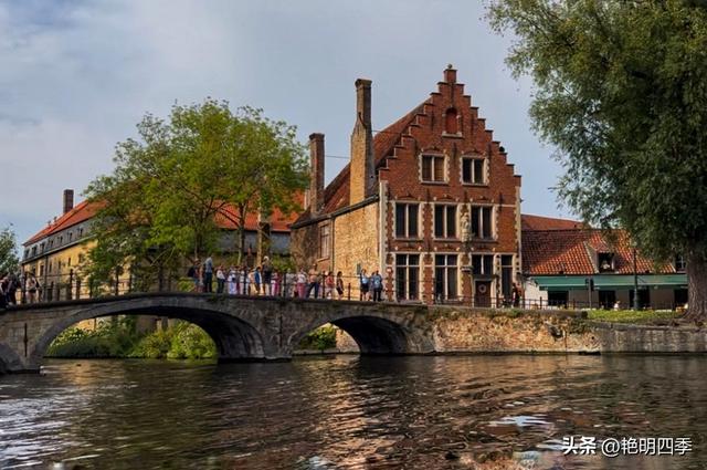 欧游杂记（12）‖ 布鲁日：比利时的“中世纪童话小城”
