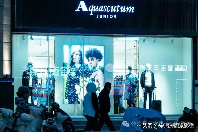 陕西渭南：西华街夜景美如画