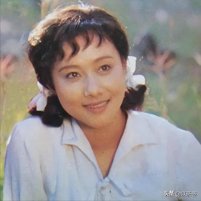 原来他们是夫妻，也都是演员，结婚41年恩爱如初	，活成了人生赢家