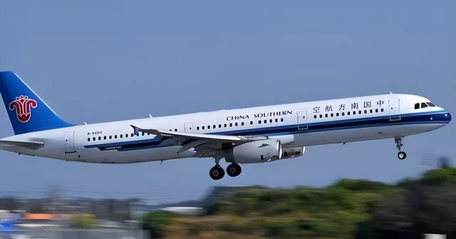 1900个航班被取消，日本报复来了	，要明抢钓鱼岛，中方反制来了