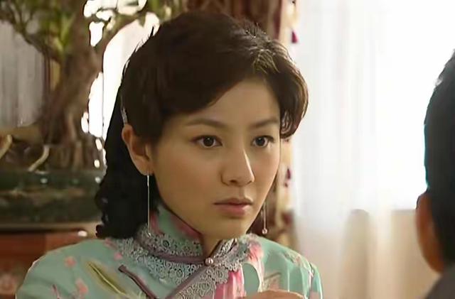 钱再多有什么用？50岁胡可近况曝光，给当代女星敲响了警钟