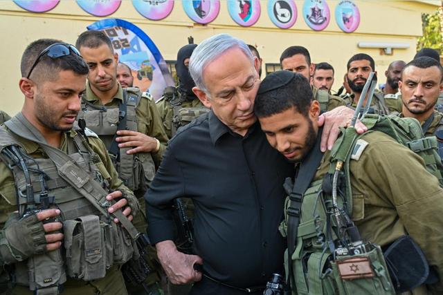 欠税当借口？以军强闯联合国机构，规则底线被碾碎