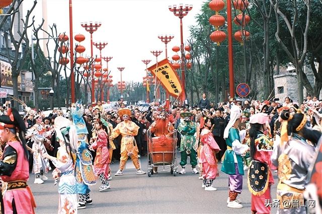 文化惠民好戏连台 “宠客”吸粉精彩不断
