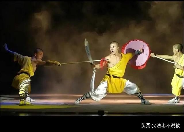 释永信倒台后，老乡才敢说实话，当年他想两三万一户买下整个村