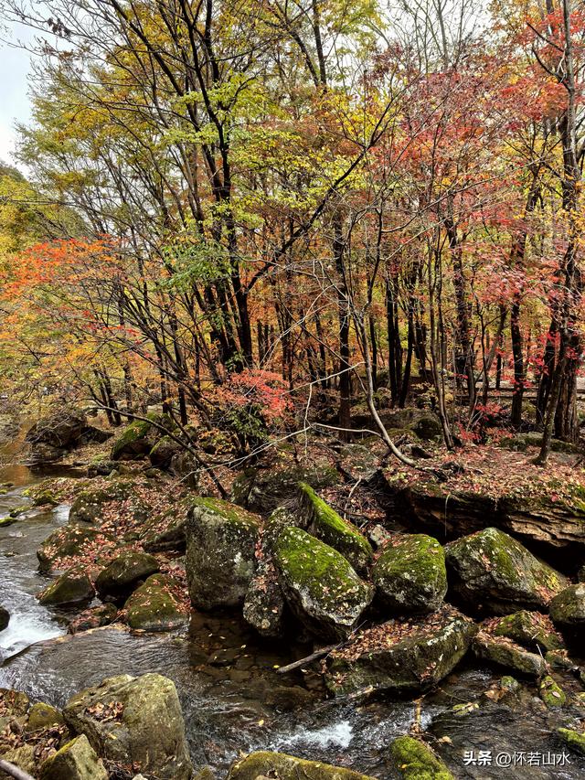 2025辽宁赏秋之旅日记(3)——游览洋湖沟和老边沟