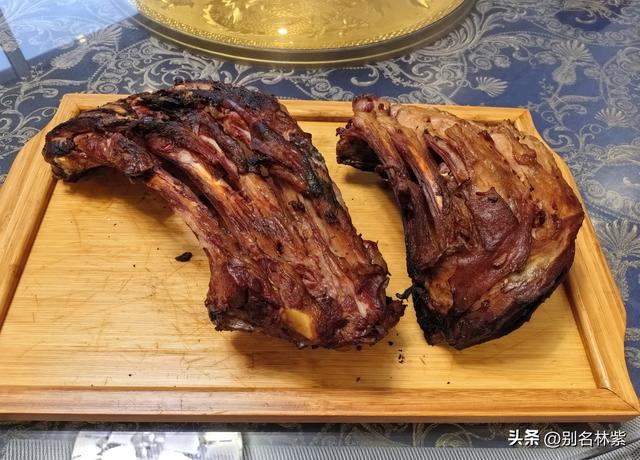 和新结识的伙伴包车去额尔古纳国家湿地公园，晚上吃烤羊排（11）
