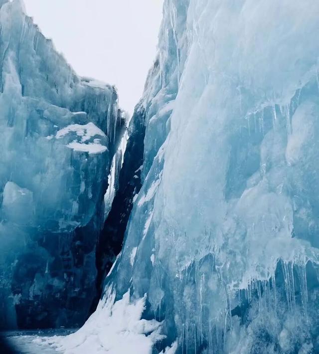 冬季西藏限定蓝冰盛宴！随手一拍都是绝美大片！