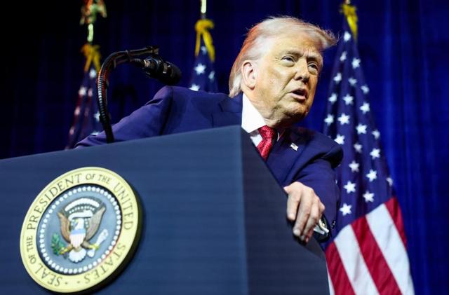 世界大战要来了？特朗普又提军费，点名军工企业：产能必须提上来