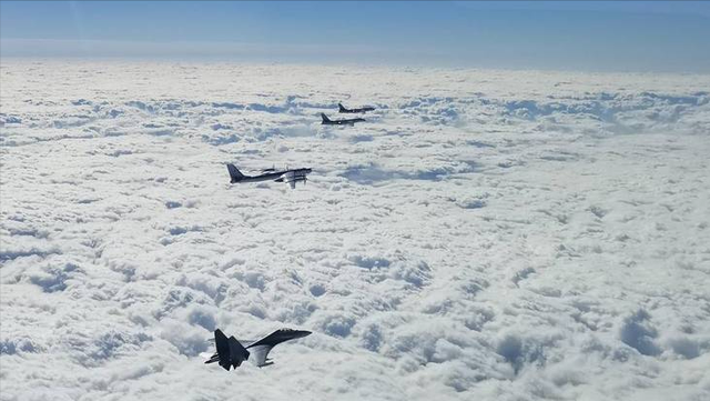 中俄联合空中巡航凸显军事协同，日本外交困局难以化解