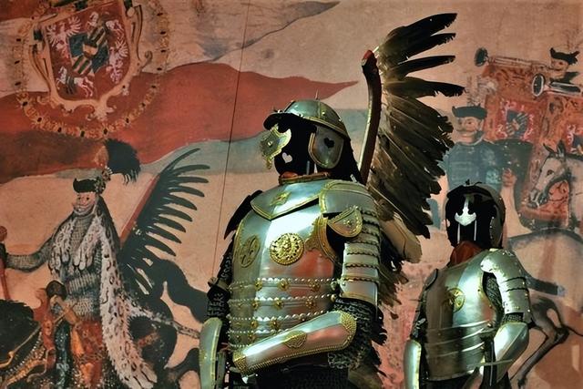 这20件盔甲从古代战士用到现代，最后一件竟和圣人有关