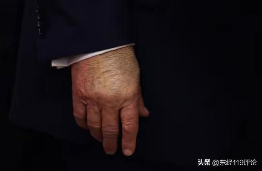 阅兵当天，特朗普公开露面回应自己“去世”传闻：我只是很忙而已