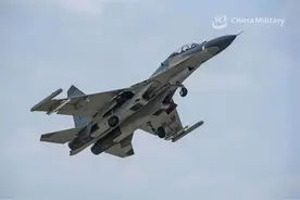 飞了30年的苏-27UBK竟然还没退役，中国空军这也太会过日子了图片