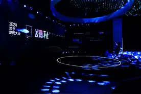 知乎AI革命：智能搜索与实时问答的融合图片