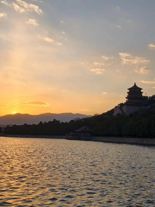 七绝•赏霞