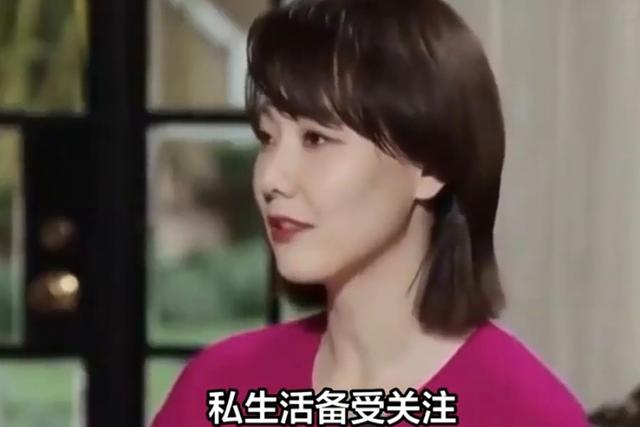 讨好大佬陪睡上位？遭央视“开除”？曾是央视女主持谣言有多离谱