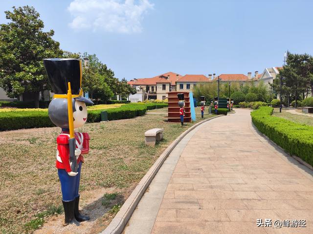 漫步十字街，美术博物馆看当代艺术展，滨海广场感受烟台历史文化
