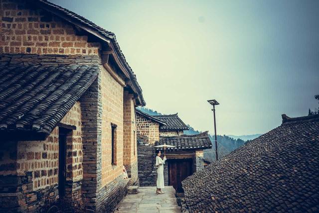 想玩点不一样，这个冬天，让我们去湘西过大年！