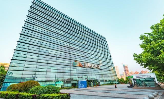 有高人预测，十年后大学生毕业就业，有可能是这样的？