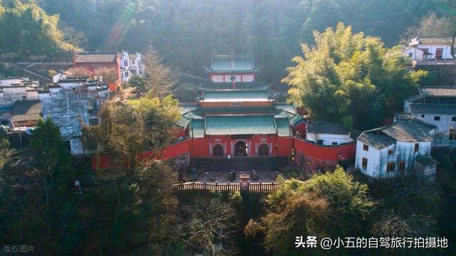 齐云山 2 天 1 夜攻略：赏云海看非遗，徒步路线全落地
