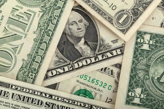 特朗普态度转变，承认因征收关税，美国消费者买了价格更高的商品