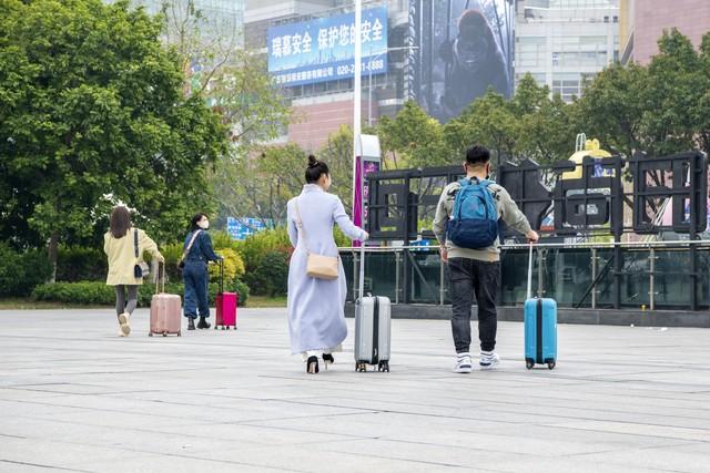 旅游就是换个地方睡觉