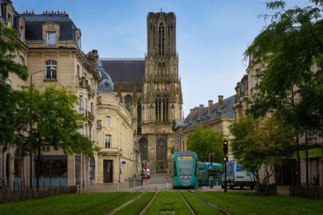 九天四国八城，从莫奈到梵高，这路线不私藏了，每年只有八周能去