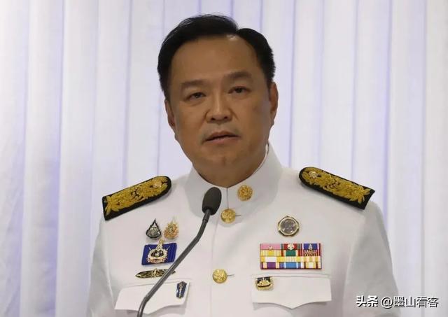 交火8天，柬方开始求和，泰国却开出3大条件，让洪森父子颜面扫地