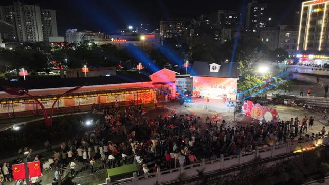 文化场馆“人从众”！韶关市博物馆成年轻人假期必选