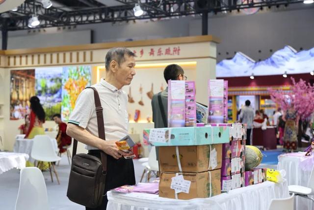 甜蜜伽师欢迎您 | 伽师文旅闪耀登场 共绘发展新蓝图
