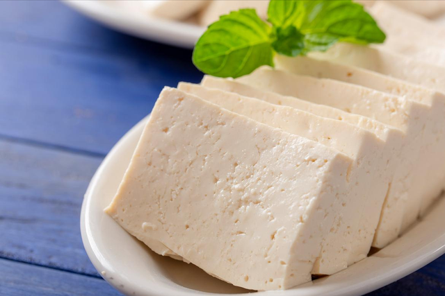 豆腐再次被关注！医生研究：胃酸反流患者常吃豆腐，或出现5改善