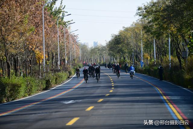 信都区总工会：七里河绿道上的骑行狂欢