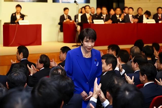 高市早苗当选自民党总裁，第一时间喊话中国，外交部提出严肃要求