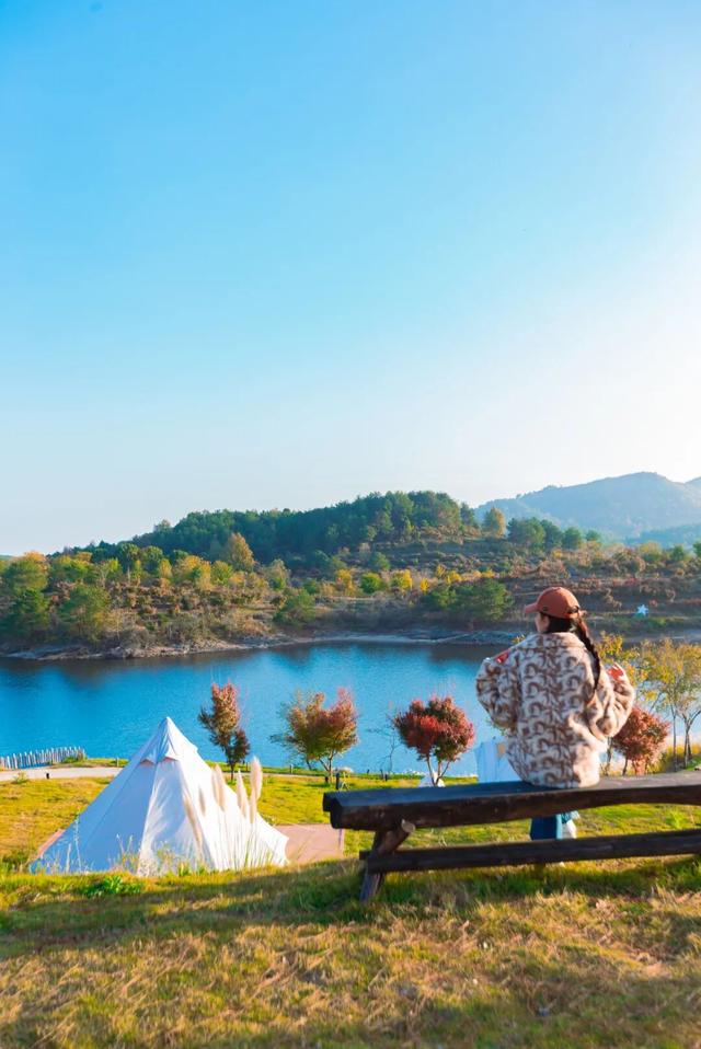 冲！星星湖营地秋色已上线，全攻略奉上～