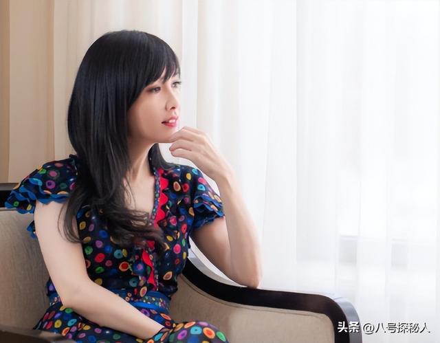 被戴8次绿帽子，3次被捉奸在床，这就是我们“玉女”守卫的爱情？