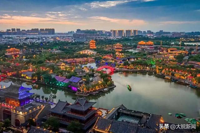 清明上河园：全国教师 全部免费 教师节快乐