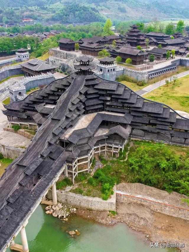 90% 的人没听过:湖南西南角这个苗寨,没门票却比 5A 景区治愈