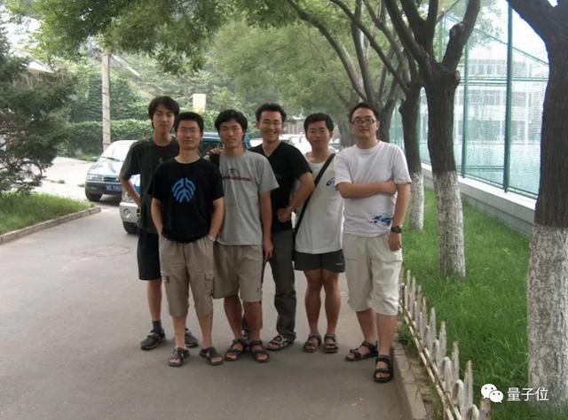 菲尔兹奖风向标指向华人：北大校友王虹斩获双料重磅数学大奖