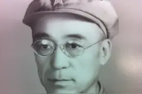 原国民党38军军长，后起义成为彭德怀的副司令，为何没授予军衔图片