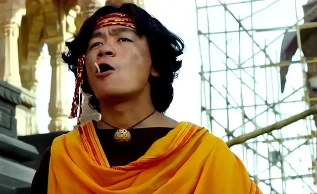 王宝强离婚9年，拿下200亿票房成就！一对子女成为他的“救赎”！