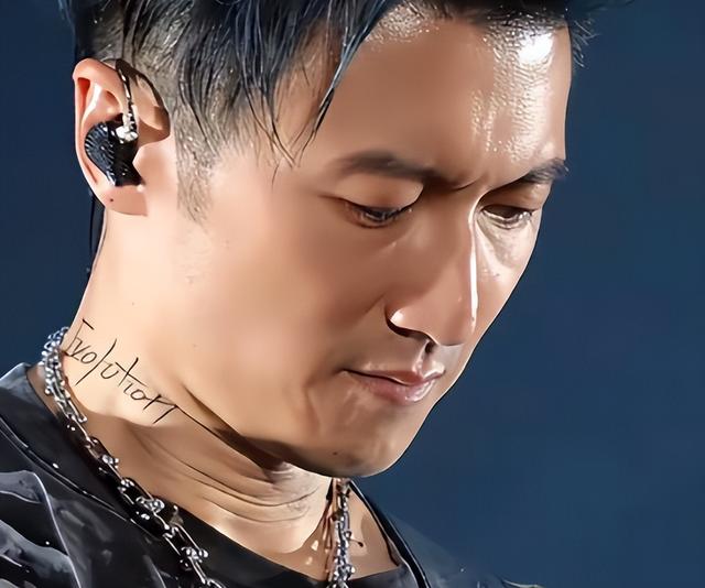 王菲也没想到，自己的现任男友谢霆锋	，竟走上了和李亚鹏一样的路