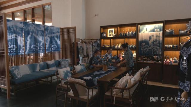 康养栖居·诗画金秋丨养眼养身更养心！来黄果树邂逅诗和远方