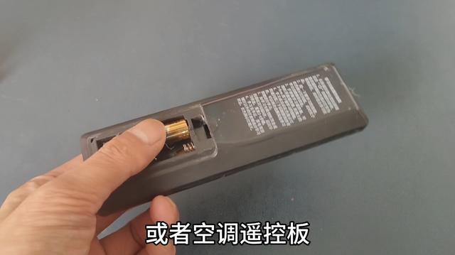 空烟盒别再扔了，里面的东西比烟还值钱，用处太大了，很少人知道
