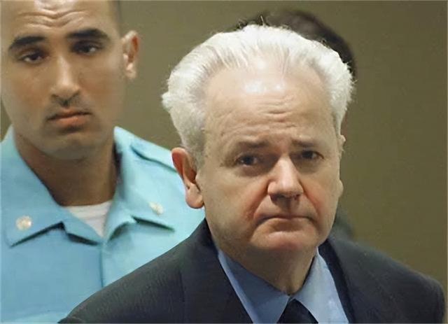 卖国求荣！为讨美国欢心将总统送进大牢，如今结局大快人心