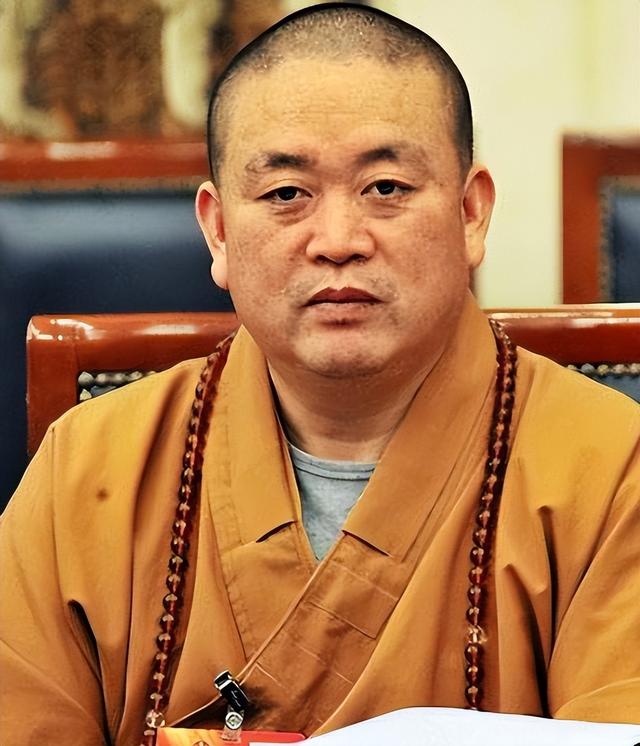 释永信被捕仅10天，他身上的三个疑点被解开，私生子身份浮出水面