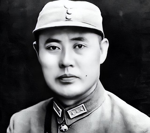 潜伏最久的地下党	，至死未暴露，97年中央领导证明：他是秘密党员