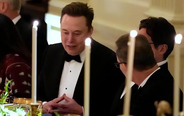 战机护航	、千亿砸钱！美沙7年后再握手，中东天要变了？