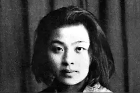 丁玲晚年时，国外记者问她对毛主席的看法，她说，毛主席对我很好图片