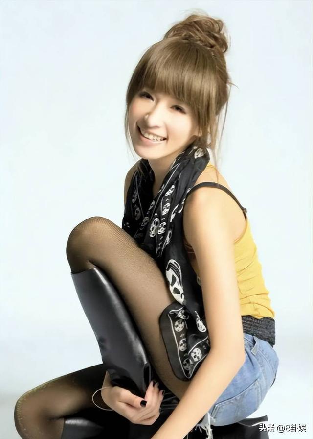 色字头上一把刀，"纵欲过度"的萧亚轩	，终是为自己的行为买了单！