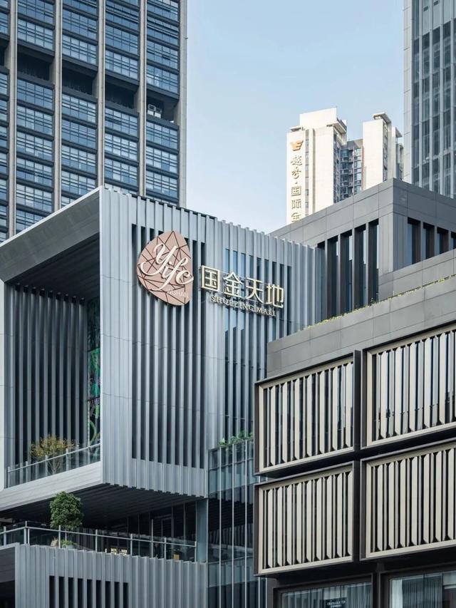 来汉口 逛江汉 | 大学生超友好！不出地铁站如何玩转江汉？